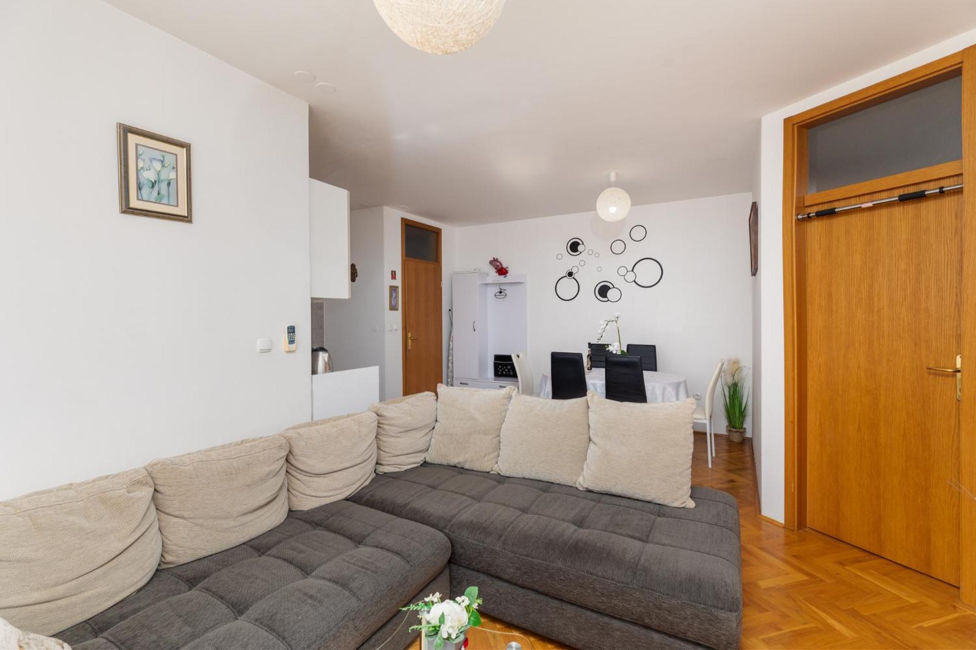 Apartment Marijo Omiš Exterior foto