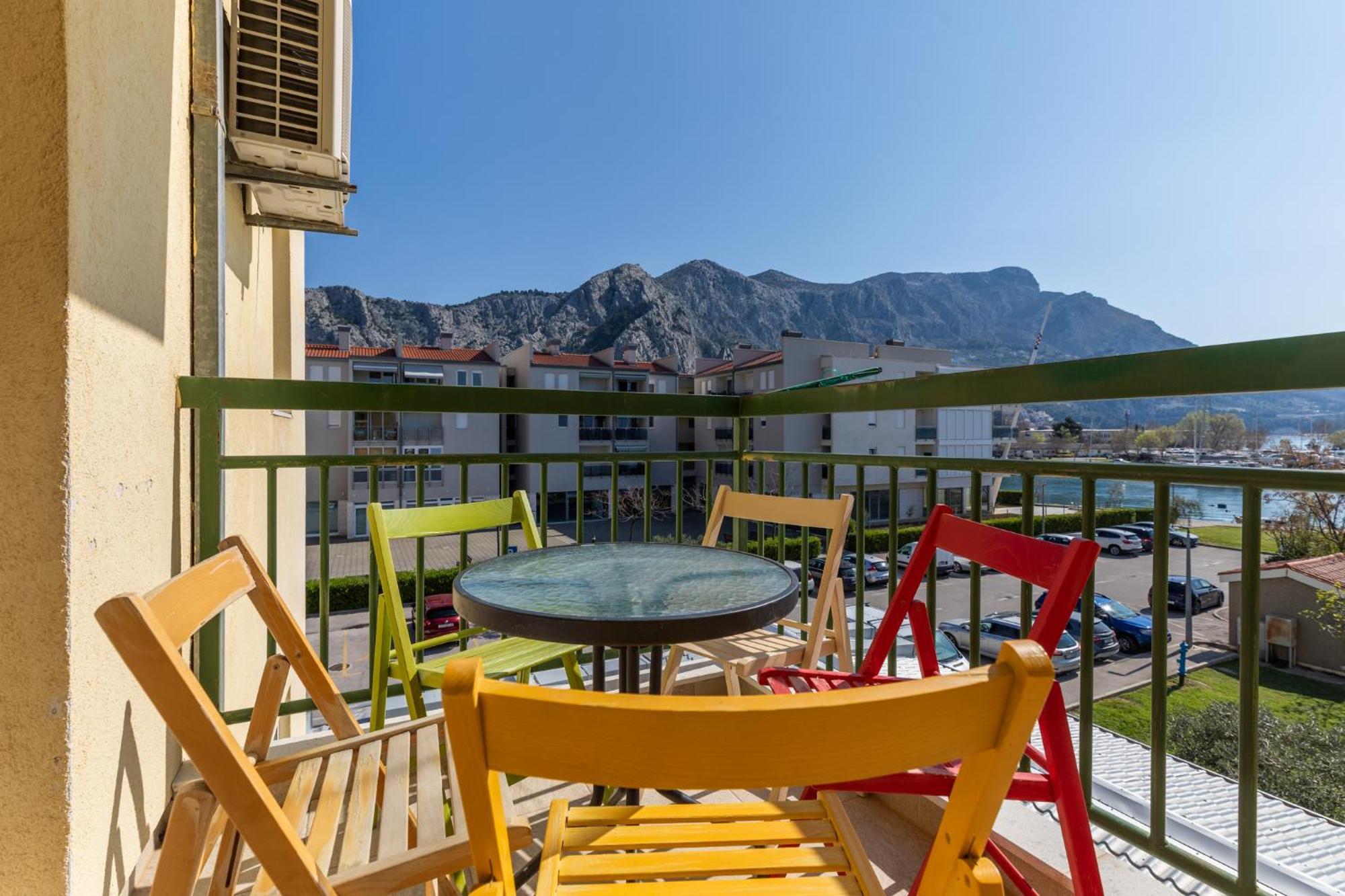 Apartment Marijo Omiš Exterior foto